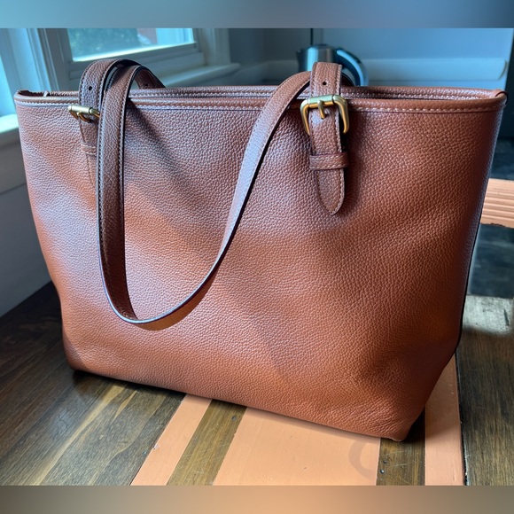 Coach Large Taylor Tote- like new - Picture 4 of 14